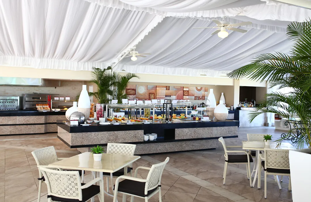 Bahia Principe Escape Runaway Bay (Adults Only)-1